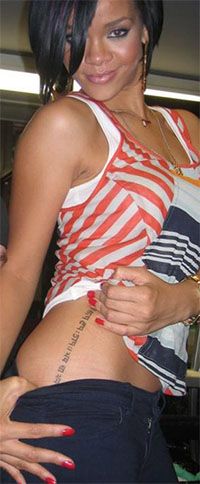 rihanna-tattoo10.jpg