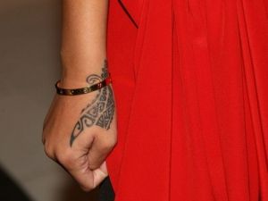 rihanna-tattoo2.jpg